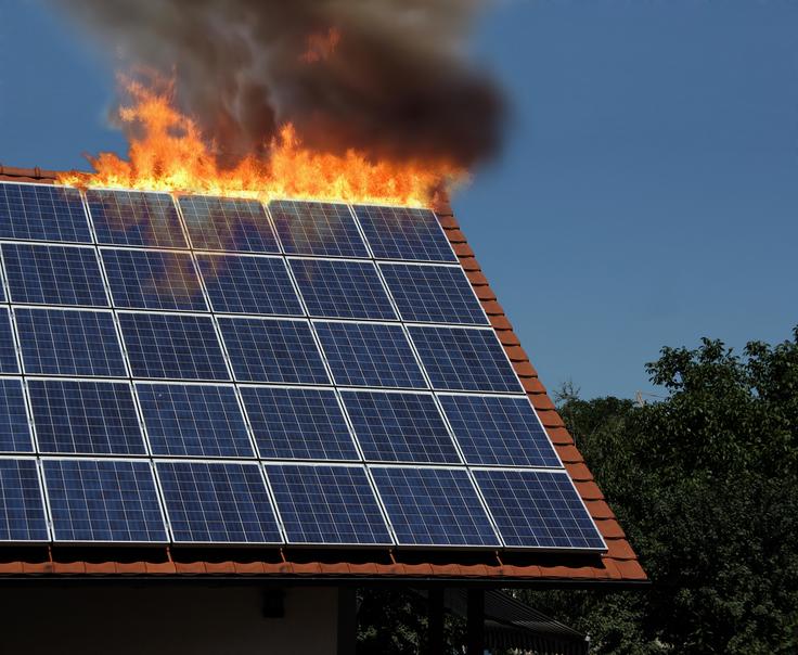 požar sončna elektrarna | Foto: Shutterstock