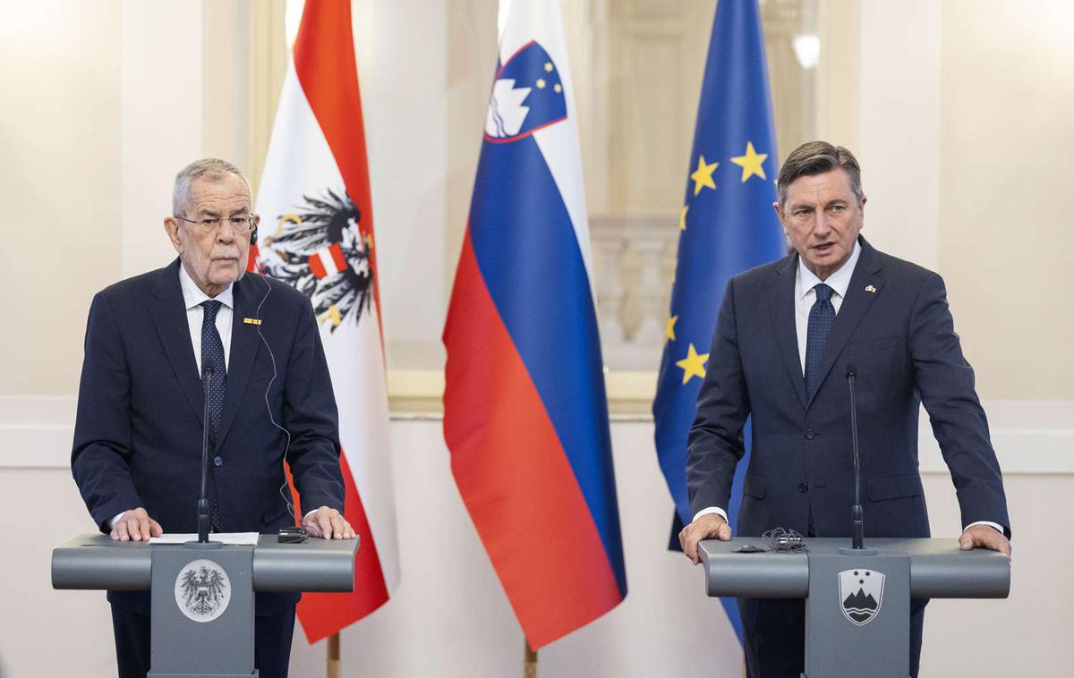 Borut Pahor, Alexander van der Bellen | Obisk van der Bellna je zadnji uradni obisk kakega tujega državnika v Sloveniji v mandatu predsednika Pahorja. V Slovenijo je prispel v četrtek, ko ga je Pahor gostil na neformalni prijateljski večerji na gradu Strmol. | Foto STA