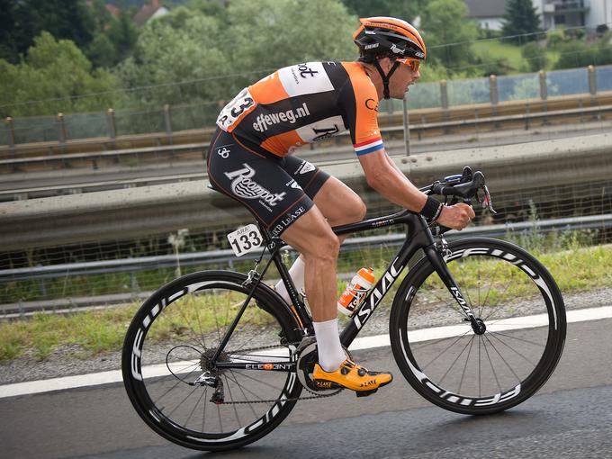 Johnny Hoogerland, nekdanji lastnik pikčaste majice na dirki po Franciji in zmagovalec treh preizkušenj v poklicnem kolesarstvu je za 156 km dolgo traso v Ljubljani in okolici porabil 3:37:28 sekunde. | Foto: Sportida