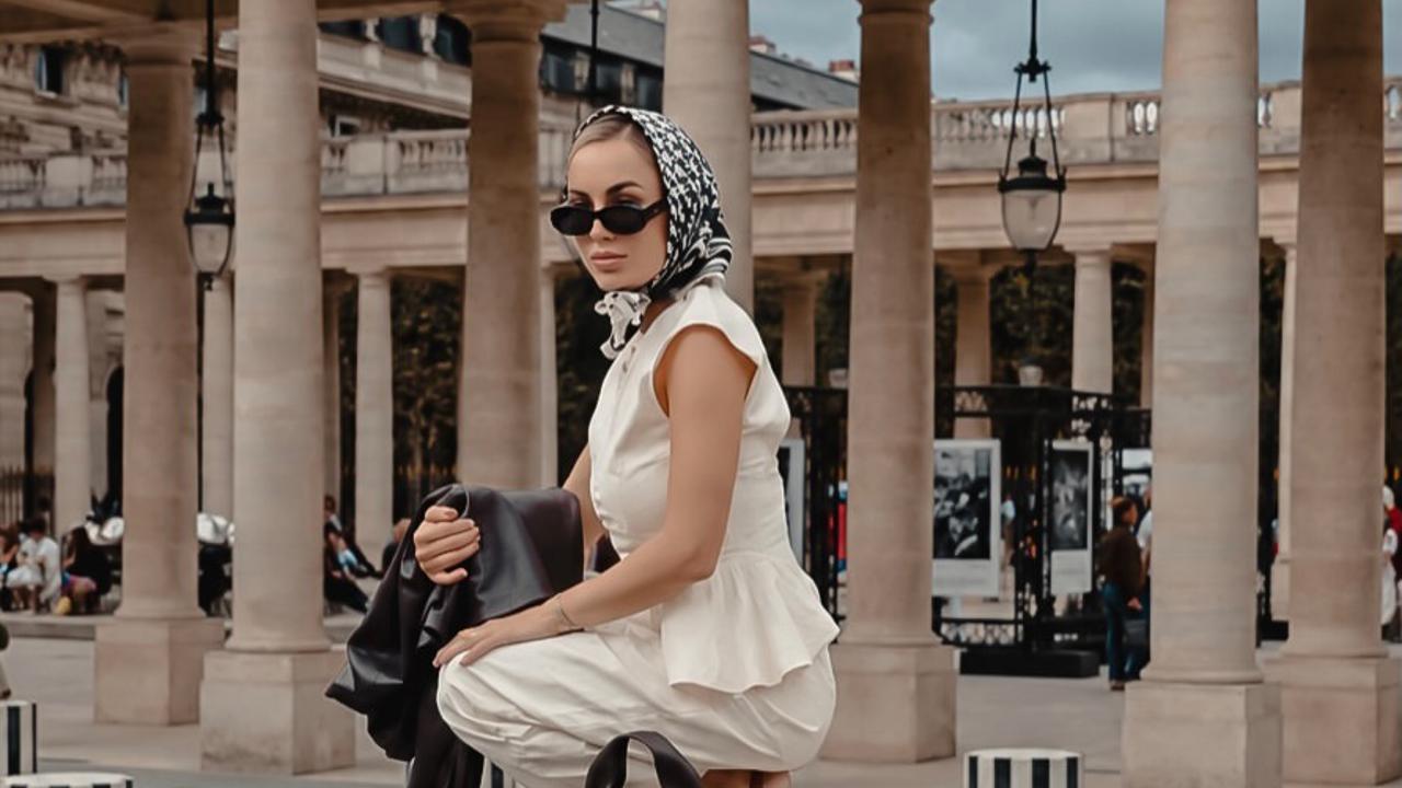 Katarina Benček v Parizu pokazala stajling, ki ga ne boste mogli spregledati. Bi si ga upali nositi?