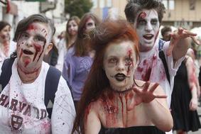 S parado zombijev in podelitvijo nagrad sklep Grossmannovega festivala