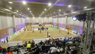 V Ljubljani zlato grški in beloruski dvojici, slovenskima peto mesto