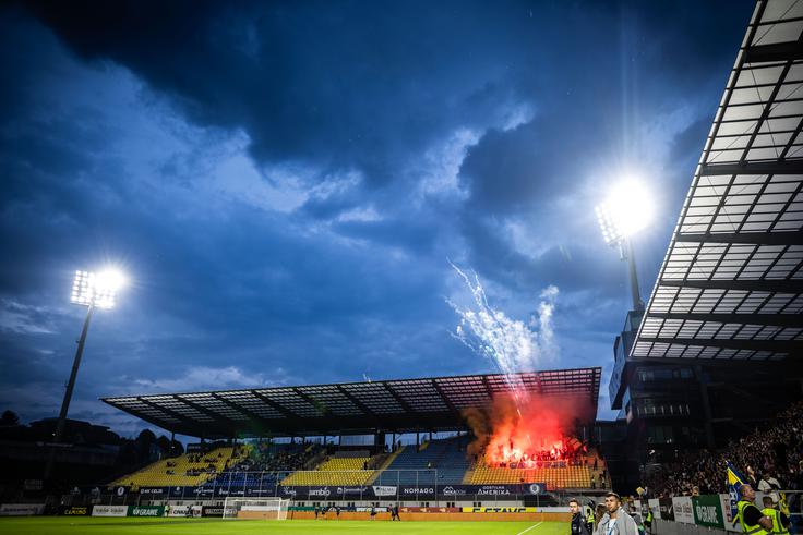 V Celju so bili tudi številni navijači iz Ostrave. | Foto: Jure Banfi