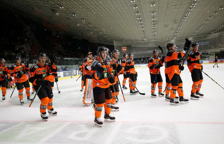Gradec je pri Cardiffu izgubil po kazenskih strelih. | Foto: Sportida
