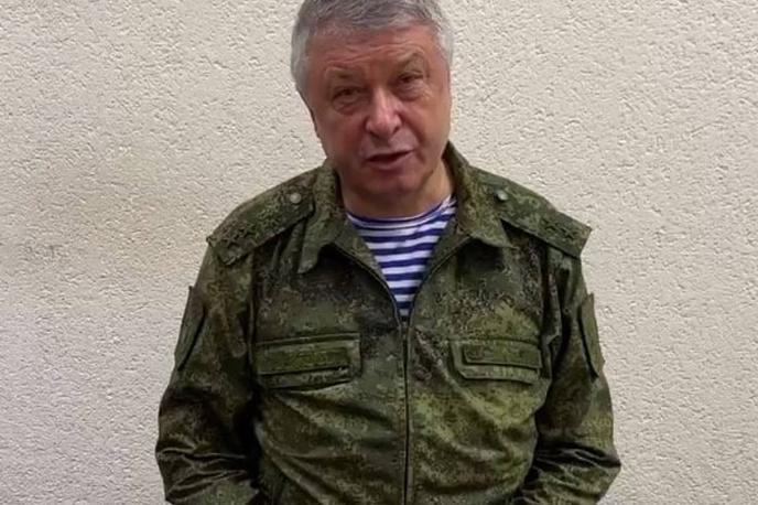 Vladimir Aleksejev, general, streljanje | Napadalec je pobegnil in ga iščejo.  | Foto @Gerashchenko_en/X