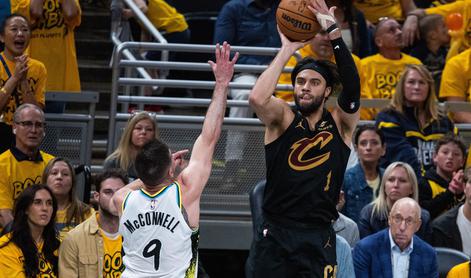 Donovan Mitchell s 43 točkami poskrbel, da Cavaliers niso padli v brezno