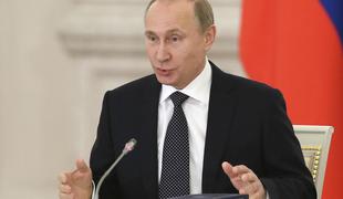 Putin ministrom odpovedal praznike in pocenil vodko
