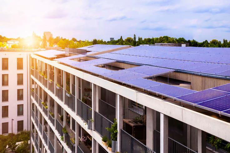blok sončna elektrarna | Foto: Shutterstock