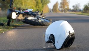 V Novi Štifti umrl 60-letni voznik motornega kolesa