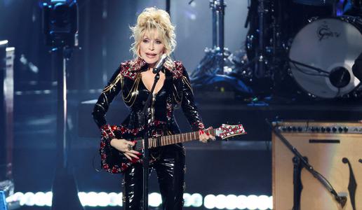 Dolly Parton je že pred leti povedala, kakšen pogreb si želi