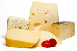 E.Leclerc Ljubljana odpoklicuje sir iz surovega mleka zaradi prisotnosti E.coli