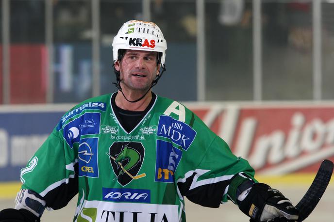 Todd Elik | Todd Elik, ki je pred slabima dvema desetletjema igral v Ljubljani, se bori z rakom debelega črevesja. | Foto Aleš Fevžer
