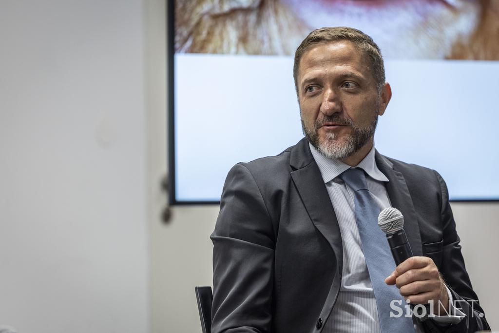 Finance v primežu geopolitike. The Adriatic. Tine Kračun, Klemen Boštjančič.
