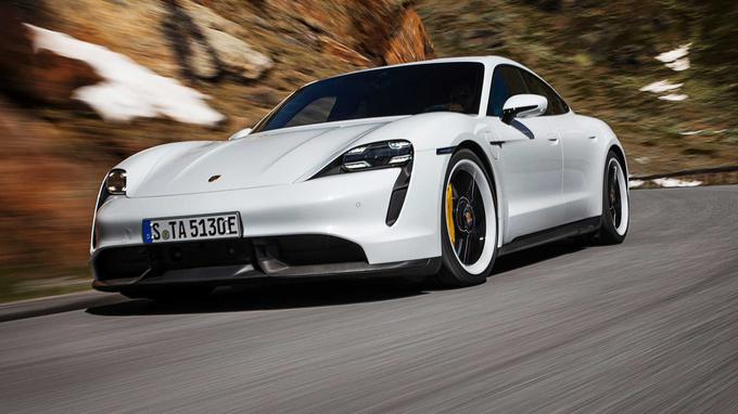 V Sloveniji so marca registrirali prvega električnega porscheja taycana. | Foto: Porsche