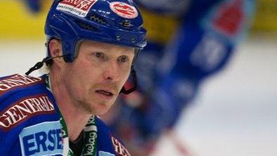 Stewart med trenerje, Elick zapušča Orle