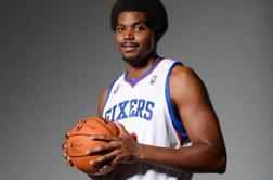 Bynum sploh ne bo zaigral za Phily, bodo zato preplačali Jeffersona?