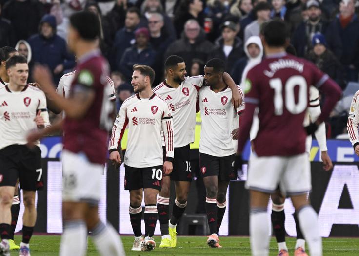 Alexander Isak je popeljal Liverpool v vodstvo na gostovanju pri West Hamu. | Foto: Reuters