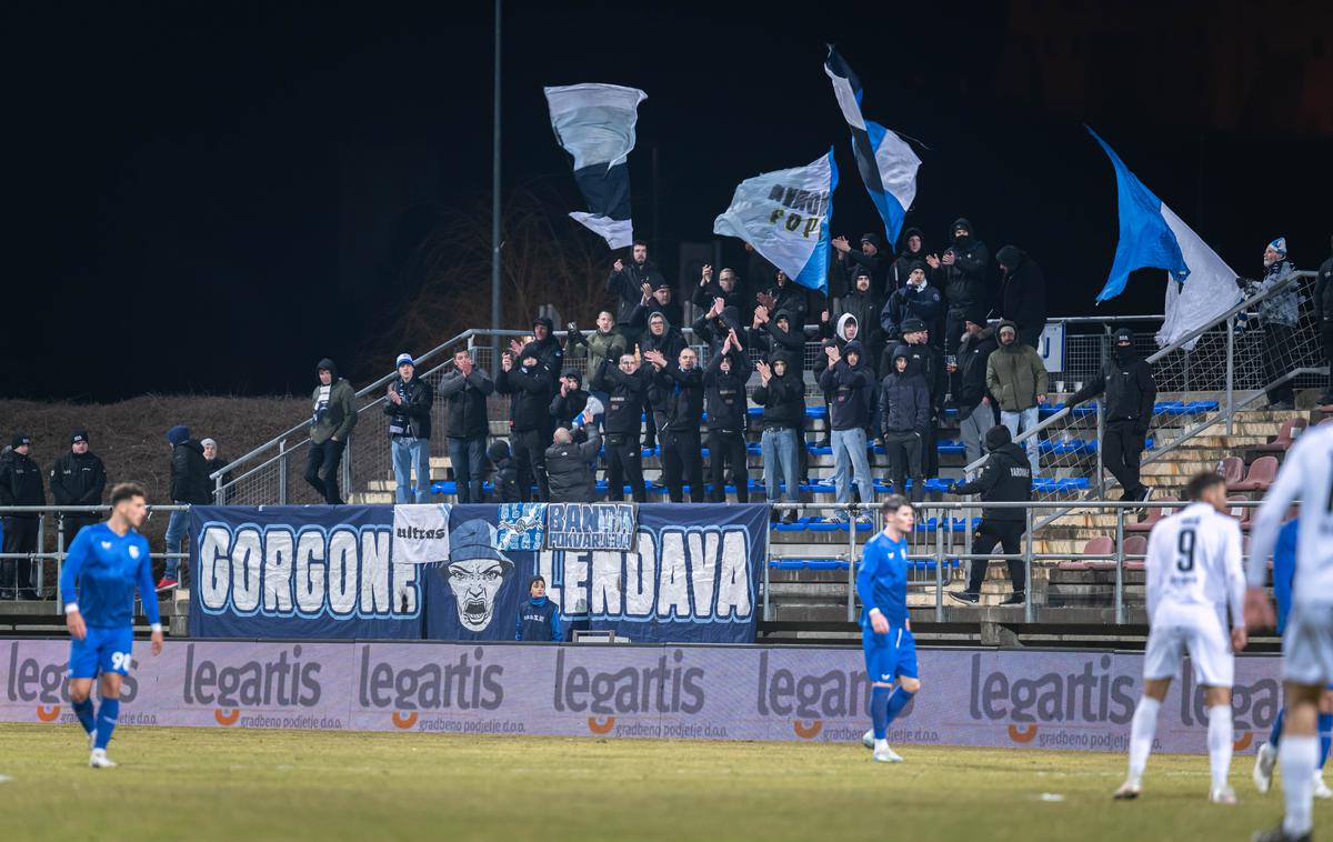 NK Nafta : NK Primorje | Derbi 9. kroga drugoligaškega tekmovanja bo potekal v soboto v Lendavi. | Foto Sebastijan Andrejek Bukovec