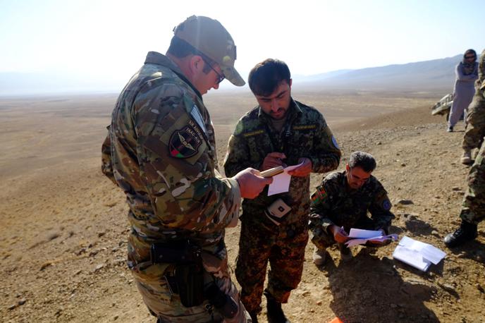 Ameriška vojska v Afganistanu | Po poročanju ameriških medijev se bo v ZDA vrnilo več kot sedem tisoč od skupno 14 tisoč ameriških vojakov, ki delujejo v Afganistanu. | Foto Reuters