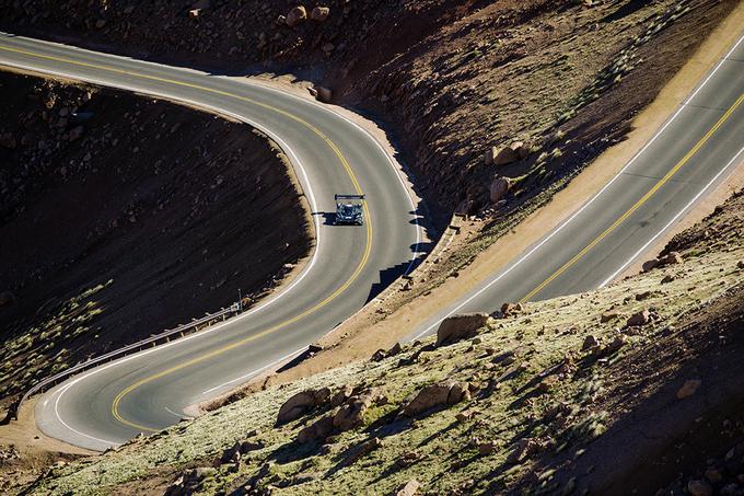 Rekord Pikes Peaka drži Romain Dumas z volkswagnom ID.R. | Foto: Volkswagen