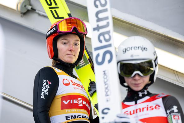 Katharina Schmid sporočila novico o nadaljevanju kariere