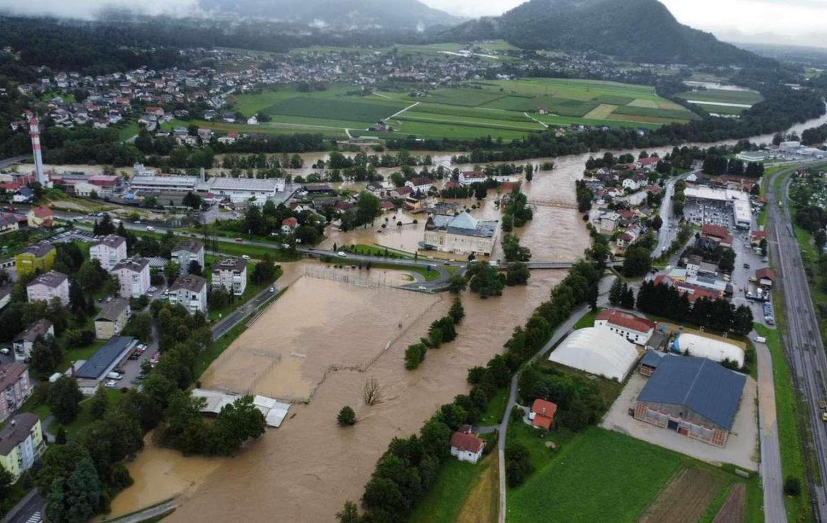 Poplave | Zavarovanci lahko preverijo stopnjo izpostavljenosti svoje nepremičnine poplavi, toči, udaru strele in potresu. | Foto STA