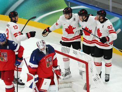 Kanada napolnila mrežo Češke, visok poraz tudi za Francijo