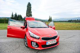 Kia ceed SW - fotogalerija testnega vozila