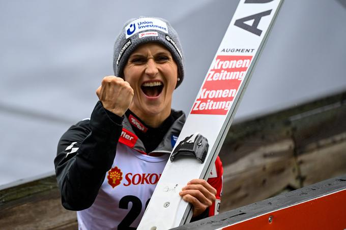 Eva Pinkelnig je trenutno vodilna skakalka svetovnega pokala. | Foto: Guliverimage/Vladimir Fedorenko