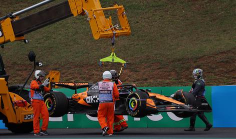 Odstop kandidata za lovoriko, novinec blizu prve zmage