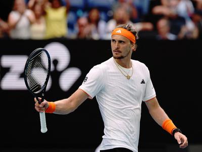 Zverev po preobratu strl Cerundola
