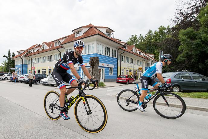 Luka mezgec | Slovenski šprinter Luka Mezgec ostaja zvest ekipi Michelton-Scott. | Foto Matic Klanšek Velej/Sportida