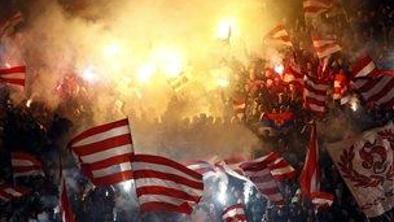 Stojanovića vodilni pri Crveni zvezdi okrcali zaradi proslave (video)