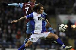 Aston Villa in Manchester City s prednostjo