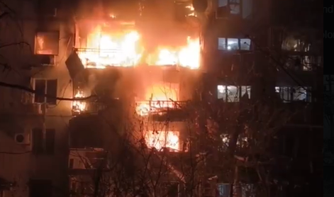 Brutalen napad: Rusija z bombniki nad Kijev, Poljska dvignila vojaška letala