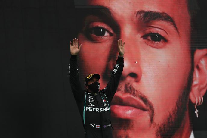 Lewis Hamilton | Svetovni prvak Lewis Hamilton je bil najhitrejši na uvodnem treningu v Manami. | Foto Reuters