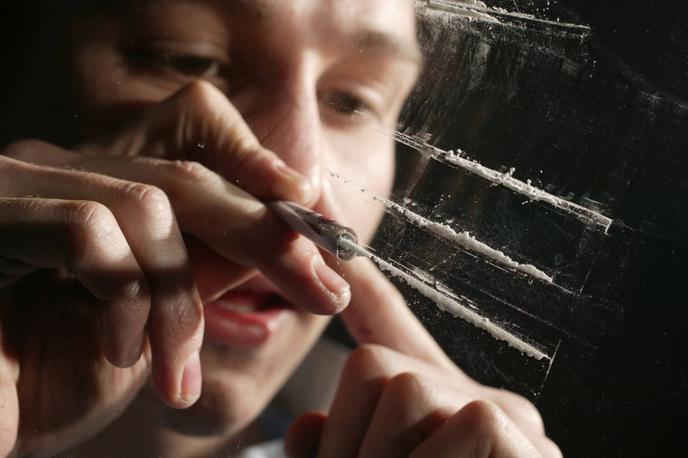 narkoman | Povečalo se je število smrti zaradi kokaina in cracka, vendar najsmrtonosnejša droga še vedno ostaja heroin. | Foto Guliverimage
