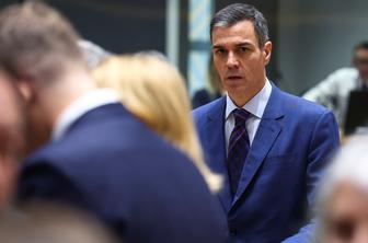 Pentagon naj bi razmišljal o možnosti suspenza Španije iz Nata
