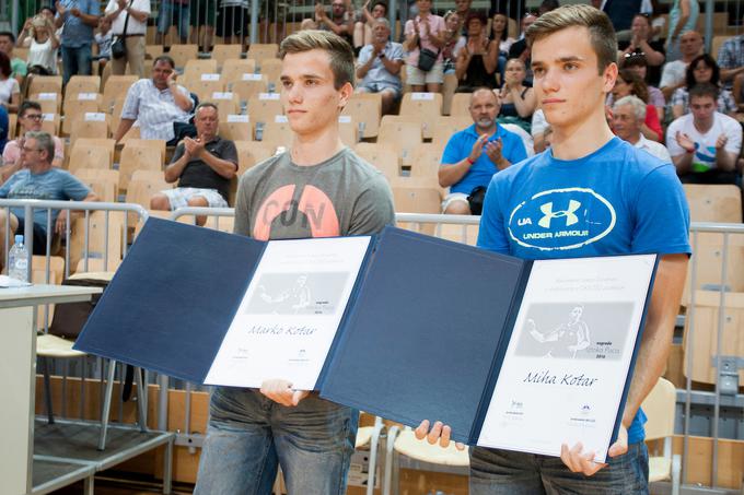 Miha in Marko Kotar se z reprezentanco do 21 let borita na SP v Španiji. | Foto: Urban Urbanc/Sportida