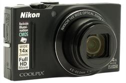 Ocenili smo: Nikon Coolpix S8200