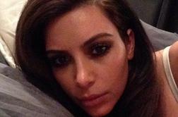 Kim Kardashian v desetih selfiejih (foto)