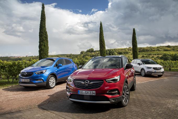 Predstavniki Oplove družine X - mokki sta se letos pridružila crossland X in zdaj še grandland X. | Foto: Opel
