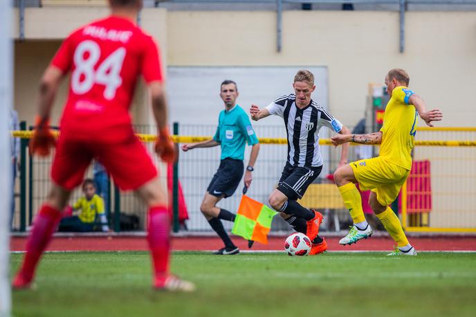 Domžale Mura | Domžalčani so na prvi četrtfinalni tekmi s 3:2 premagali Muro. | Foto Urban Meglič/Sportida