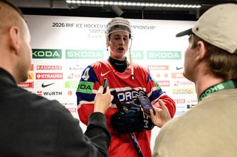 Norvežani opevajo v Sloveniji rojenega hokejista