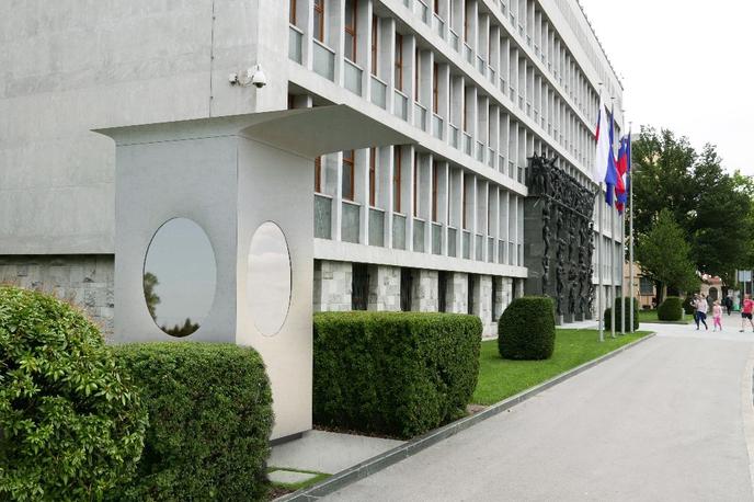 stražarska hiška | S stražarsko hiško pred državnim zborom so že nastopile težave. | Foto Ministrstvo za notranje zadeve