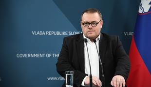 Vlada potrdila predlog zakona za poenostavitev prevedbe v sistem dolgotrajne oskrbe