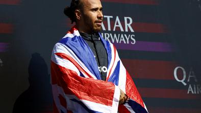 Silverstone nori, Hamilton po 31 mesecih dočakal 104. zmago!