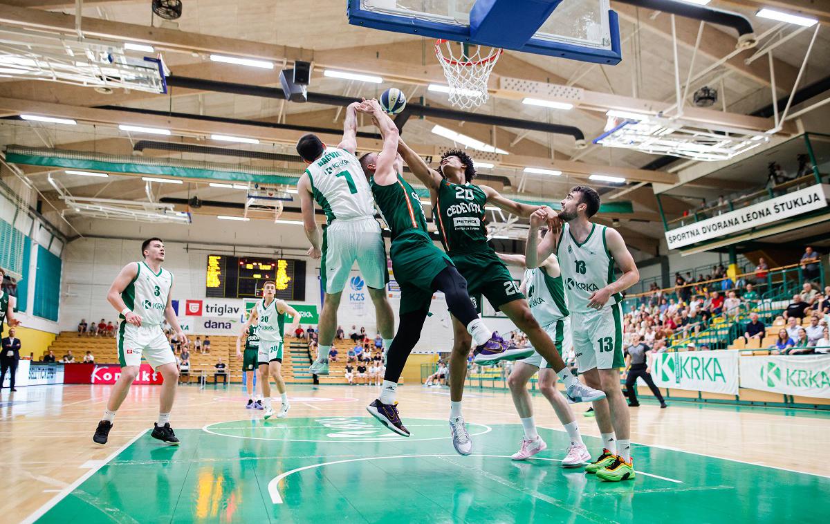 Krka Cedevita Olimpija | Košarkarji Krke so v sedmi medsebojni tekmi v tekj sezoni prvič premagali Cedevito Olimpijo. | Foto Aleš Fevžer