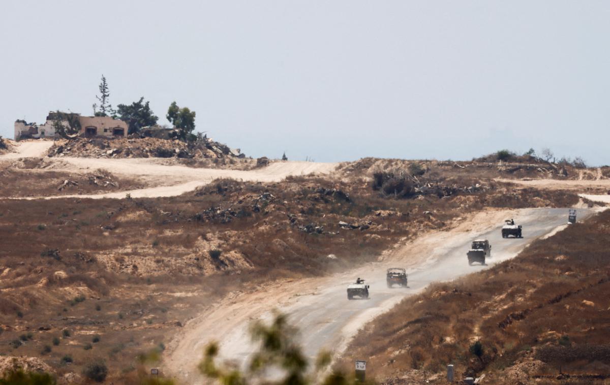 Izraelska vojska | Vojna med Izraelom in Hamasom je izbruhnila 7. oktobra lani. | Foto Reuters