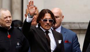 Prvič po padcu z zvezdniškega prestola se je oglasil Johnny Depp